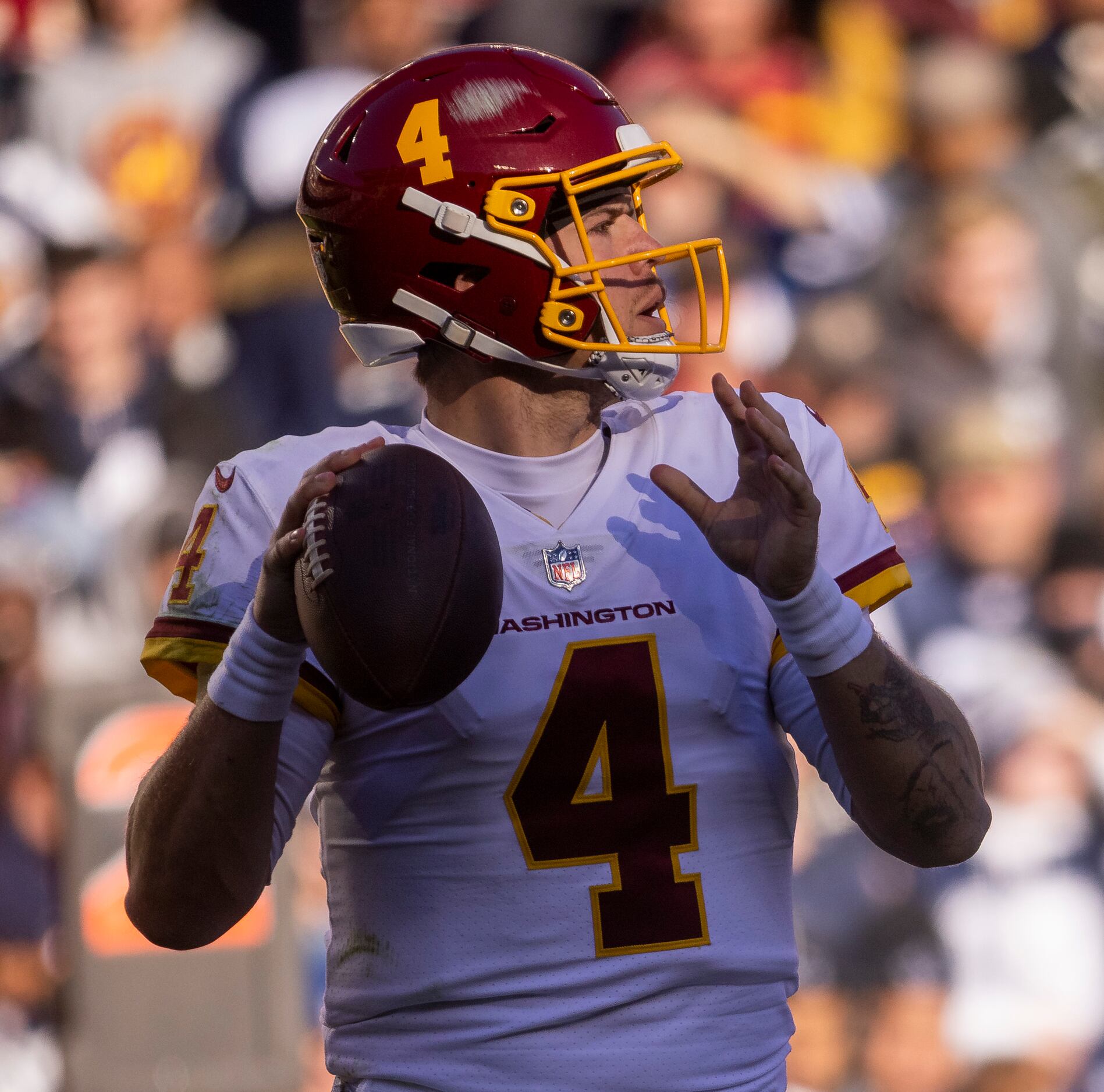 Washington Football Team quarterback Taylor Heinicke (4) warms up