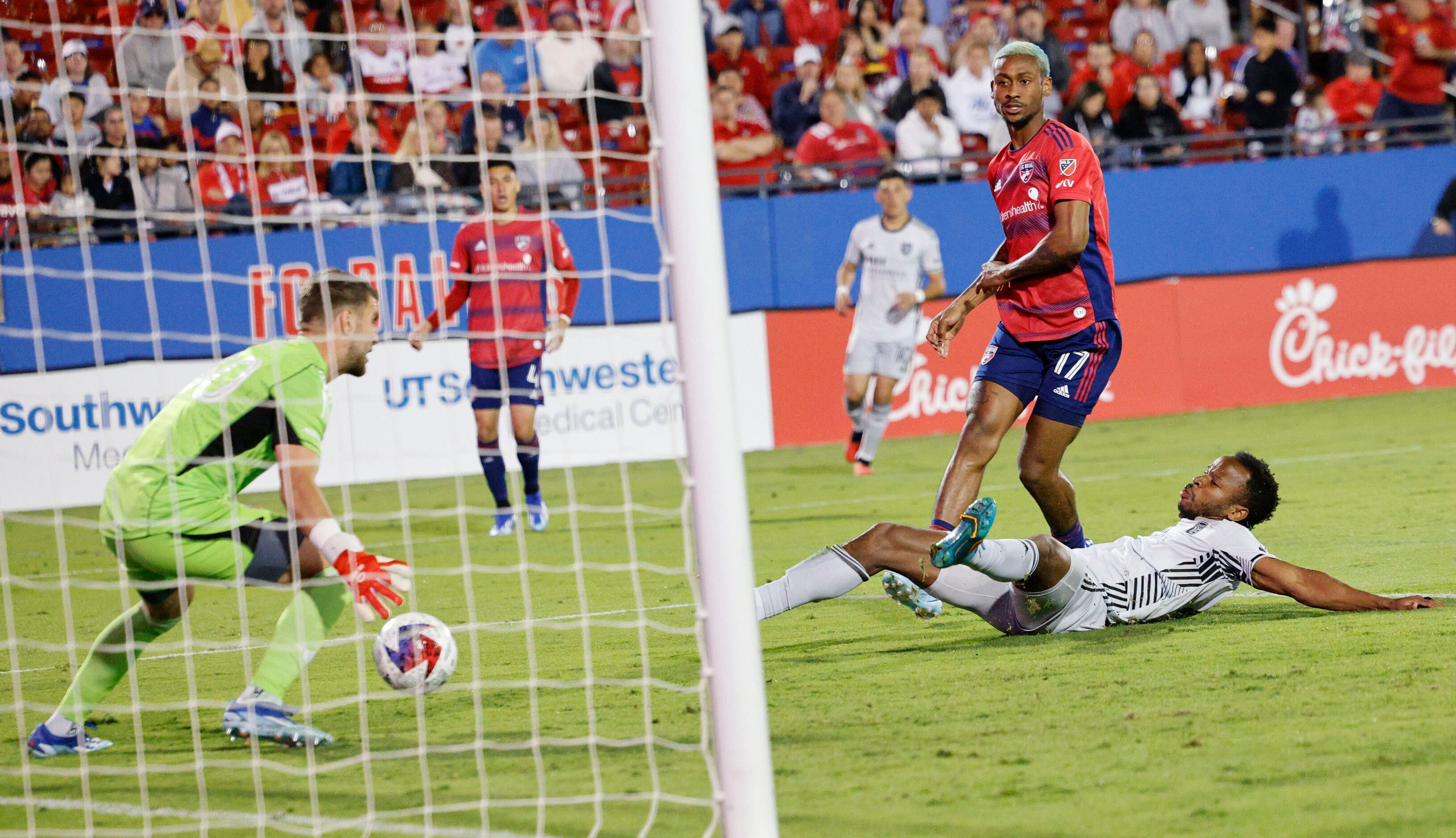 FC Dallas goalkeeper Maarten Paes (30) fails to save the goal from San Jose Earthquakes...