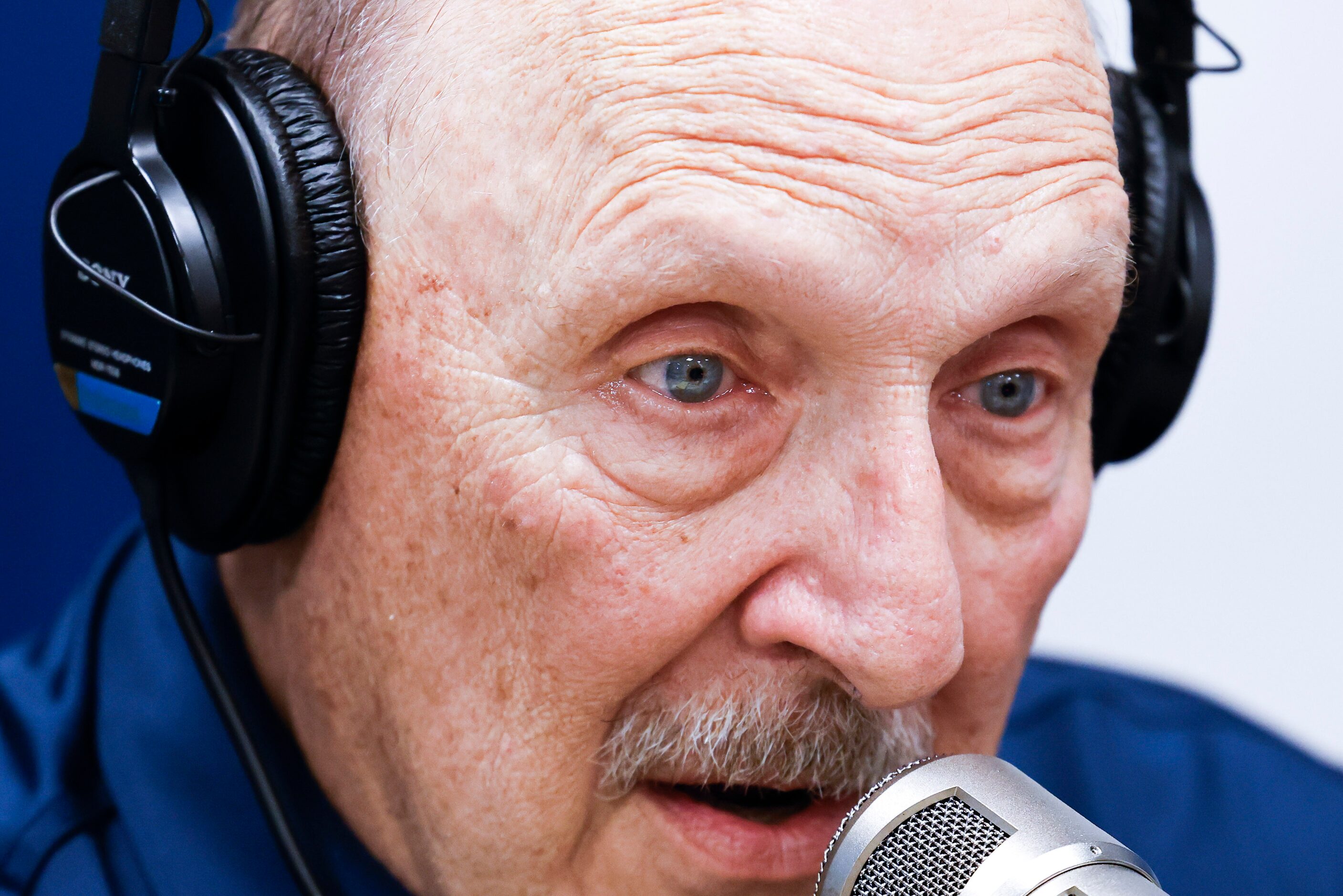 Local sports radio legend Norm Hitzges gets emotional while saying his final words towards...