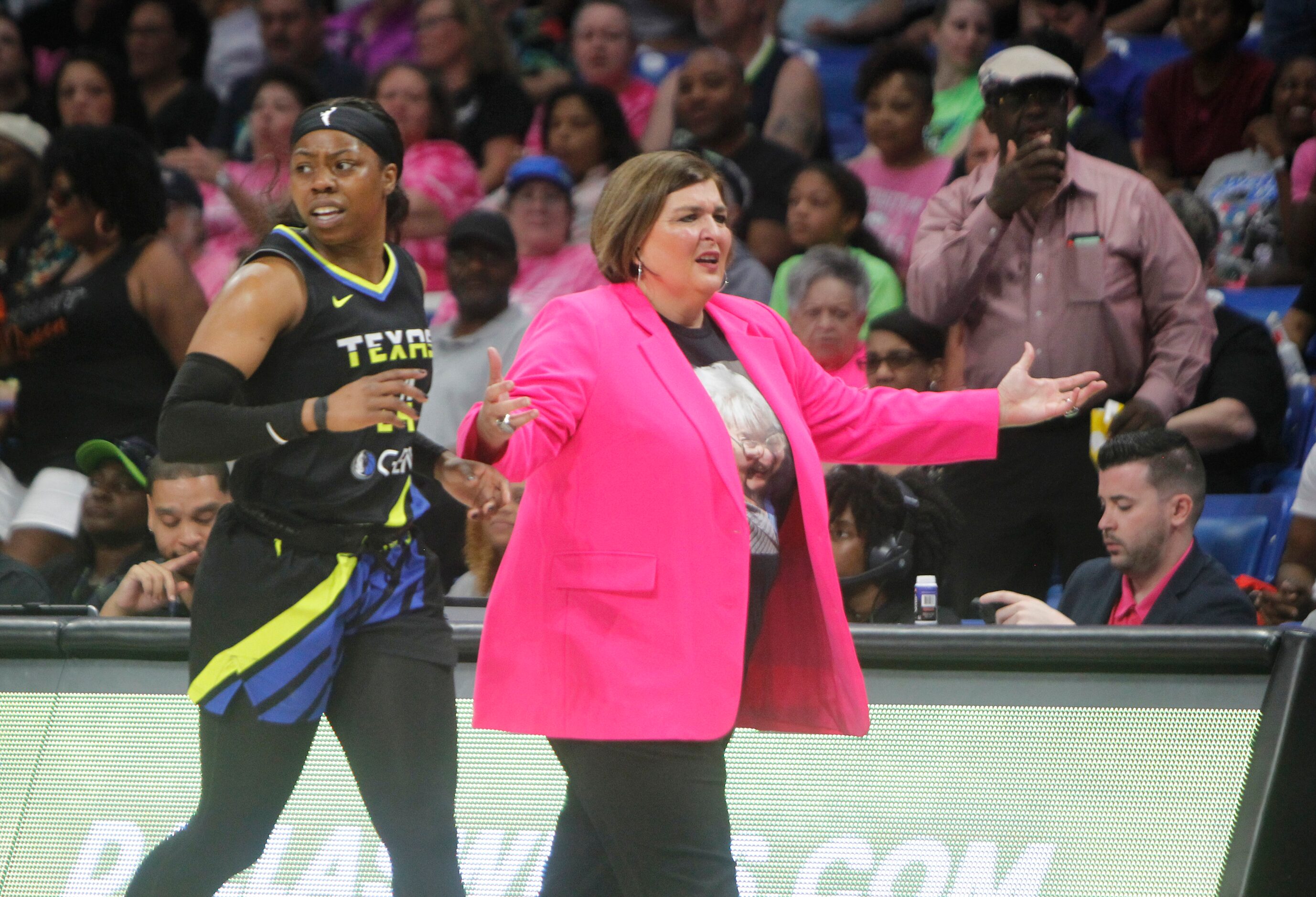 Dallas Wings head coach Latricia Trammell questions the lack of a call from game officials...