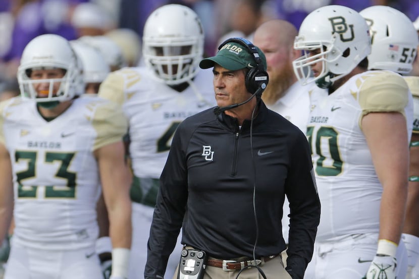Baylor head coach Art Briles is pictured on the sidelines during the Baylor University Bears...
