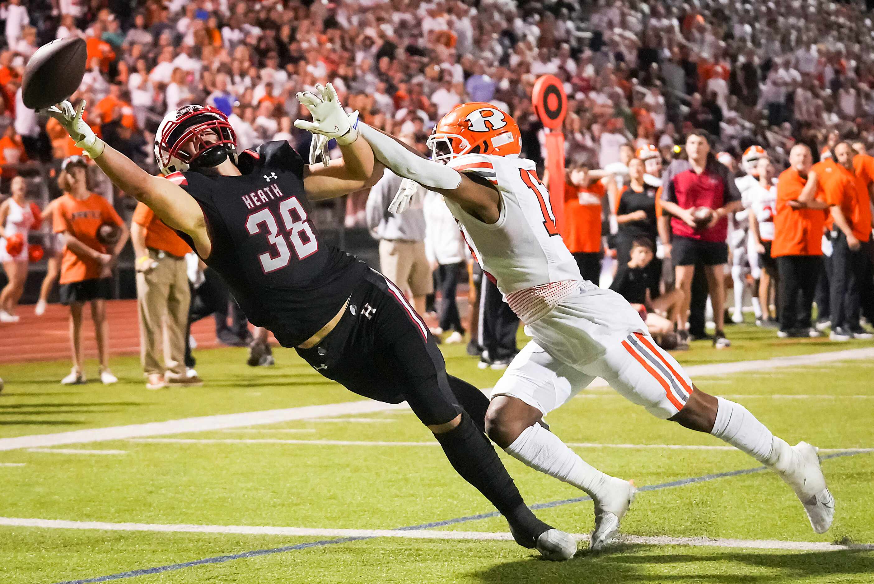 Rockwall-Heath tight end  Lance Mason (38) can’t make a finger-tip catch in the end zone as...