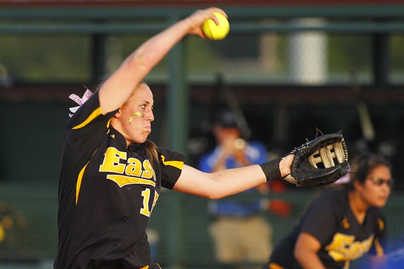 Plano East pitcher Holly Kern throws against Hebron in the Class 5A Region I final at Allen...