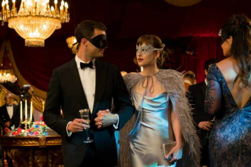 Jamie Dornan y Dakota Johnson protagonizan Fifty Shades Darker. Universal Pictures
