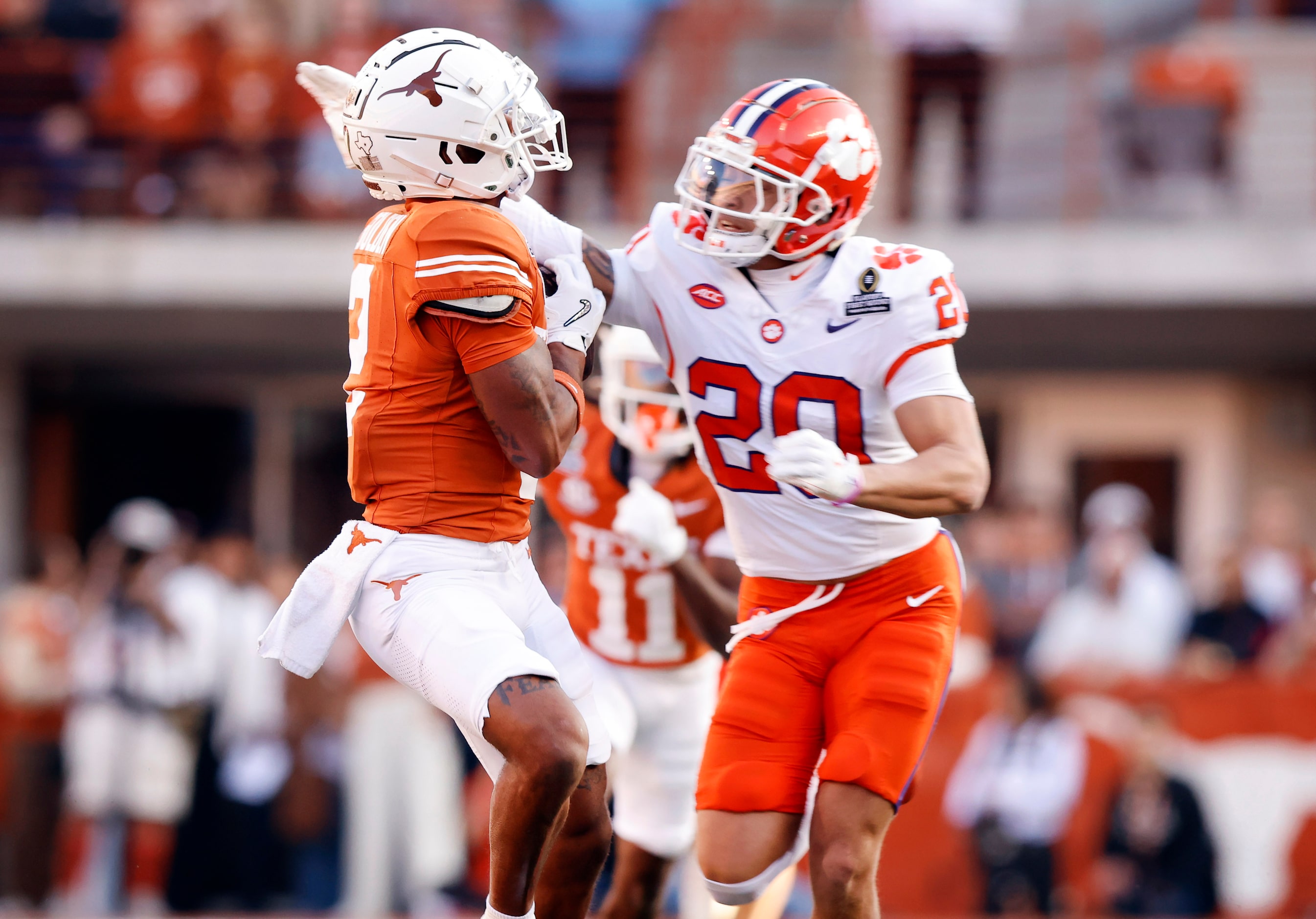 Texas Longhorns wide receiver Matthew Golden (2) catches a long pass down the middle as...