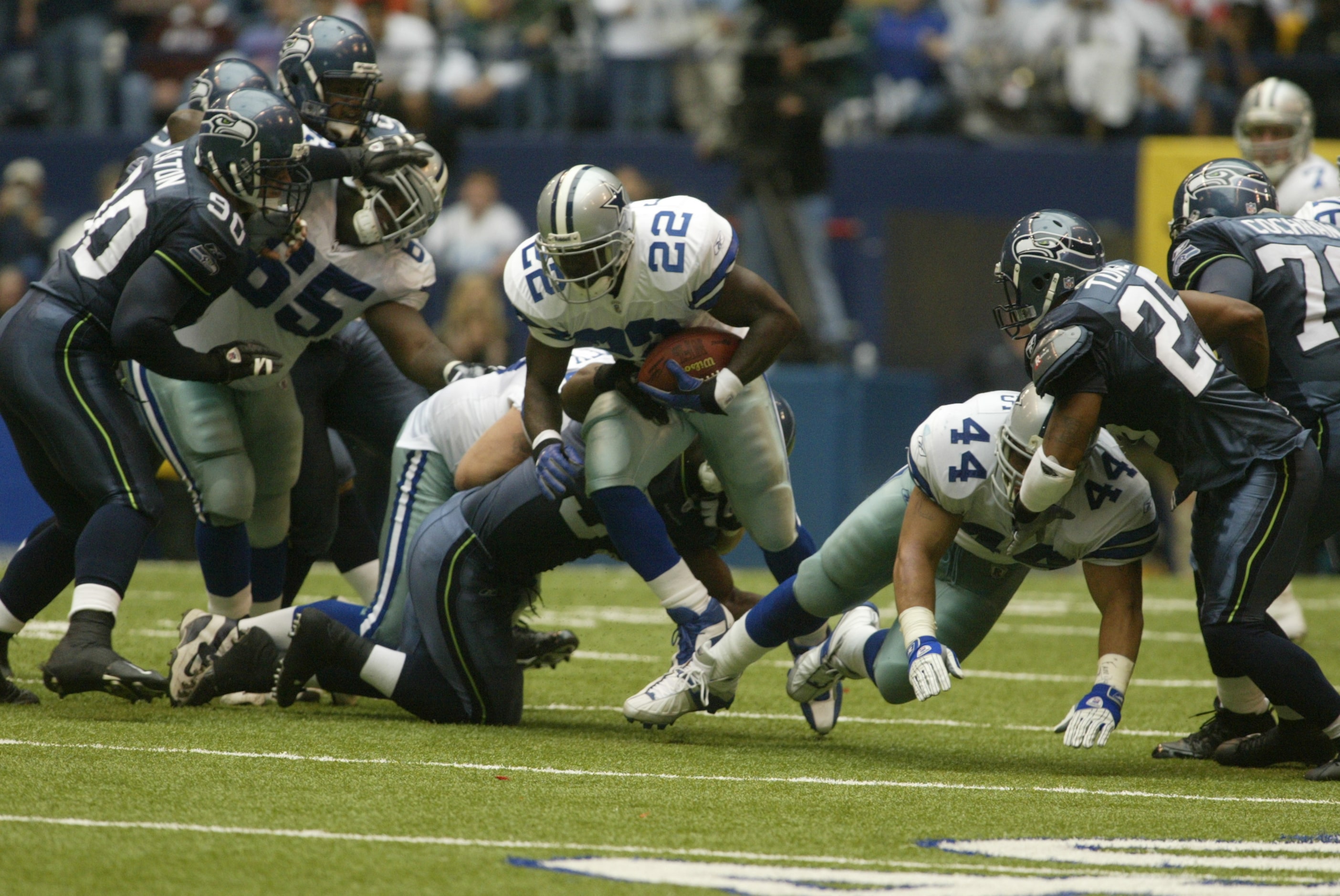 Dallas Cowboys running Emmitt Smith (22) breaks the all-time rushing record with an 11-yard...