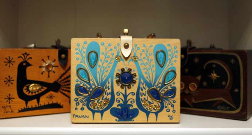 Pavan by Enid Collins, is one of Karol Howard's collection of Enid Collins purses. Howard's...