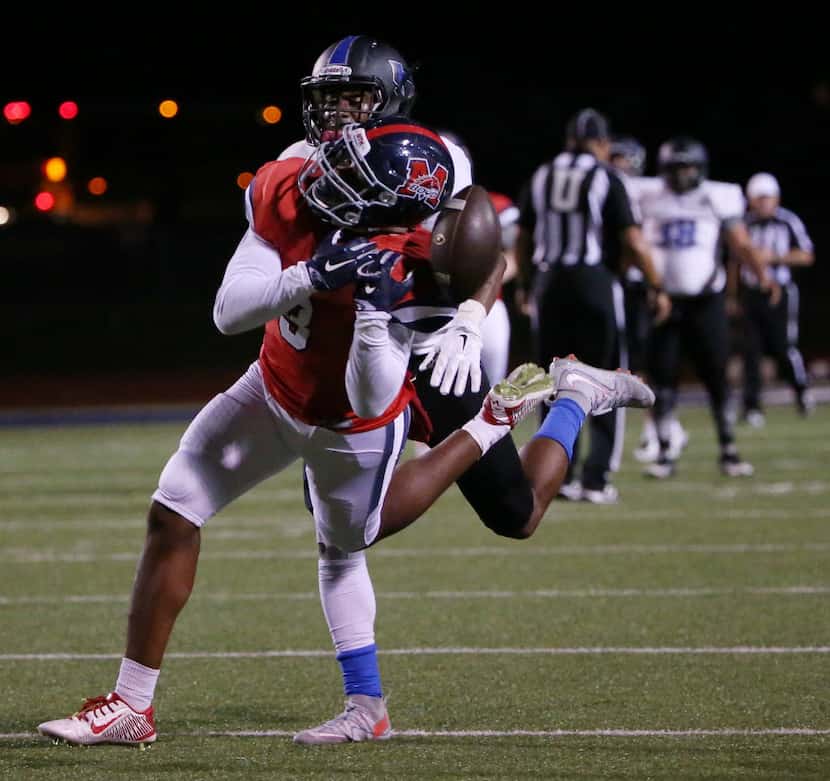 McKinney Boyd wide receiver Stephen Driskell (3) is unable to make a catch while being...