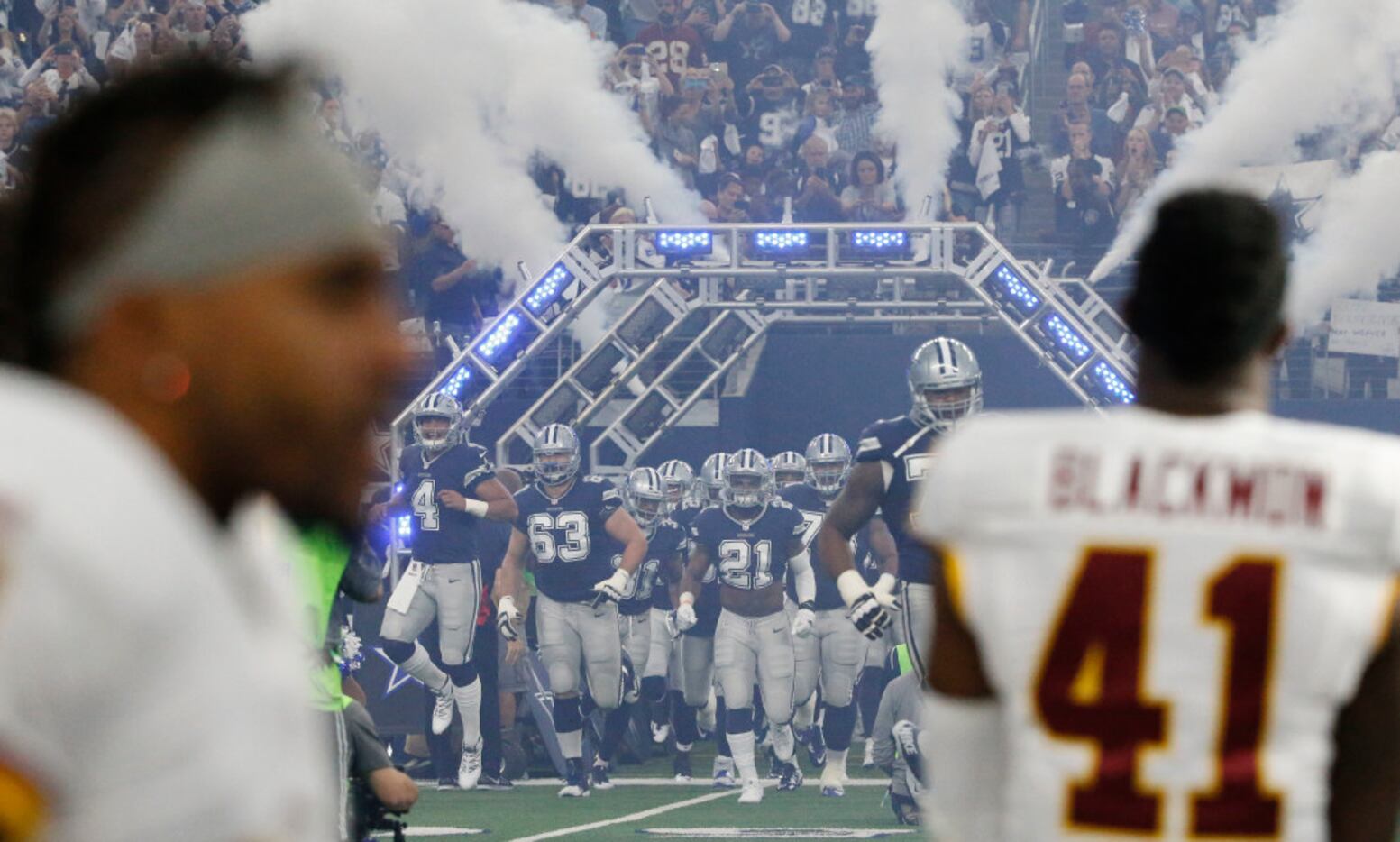 Dallas Cowboys-Tampa Bay Buccaneers game Dec. 18 flexed into prime