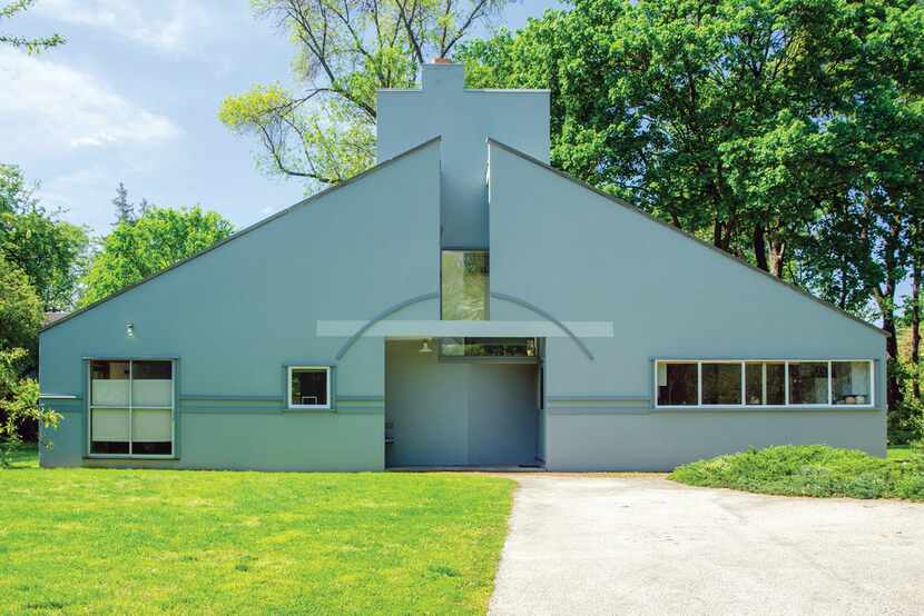 The house Robert Venturi and his wife, Denise Scott Brown, designed for his mother, Vanna. 