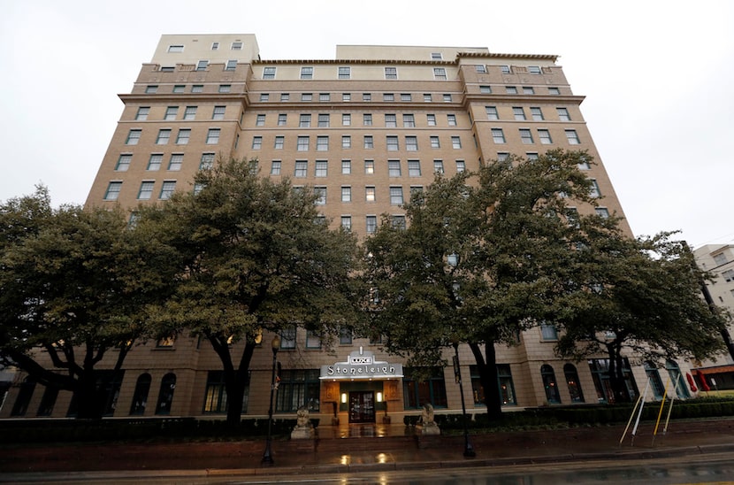  The Stoneleigh Hotel opened in 1923.