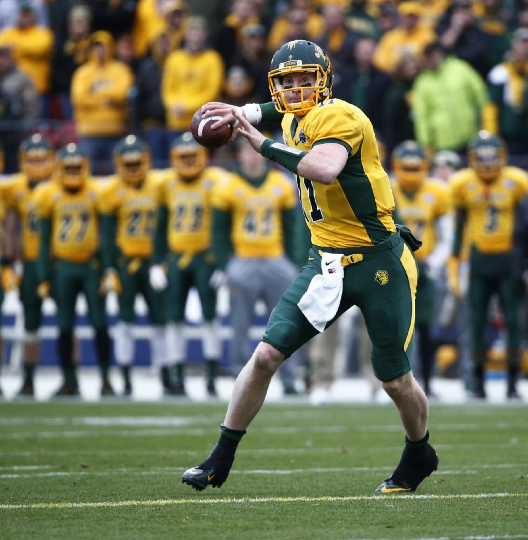 NFL insider predicts where former Bison QB Carson Wentz will end