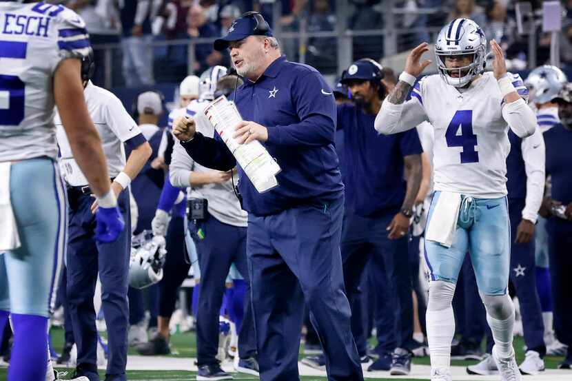 Dallas Cowboys head coach Mike McCarthy reacts after the defense made a fourth down goal...