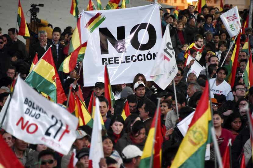 Una manifestación en la Plaza de San Francisco en La Paz, Bolivia, demandó el 10 de octubre...