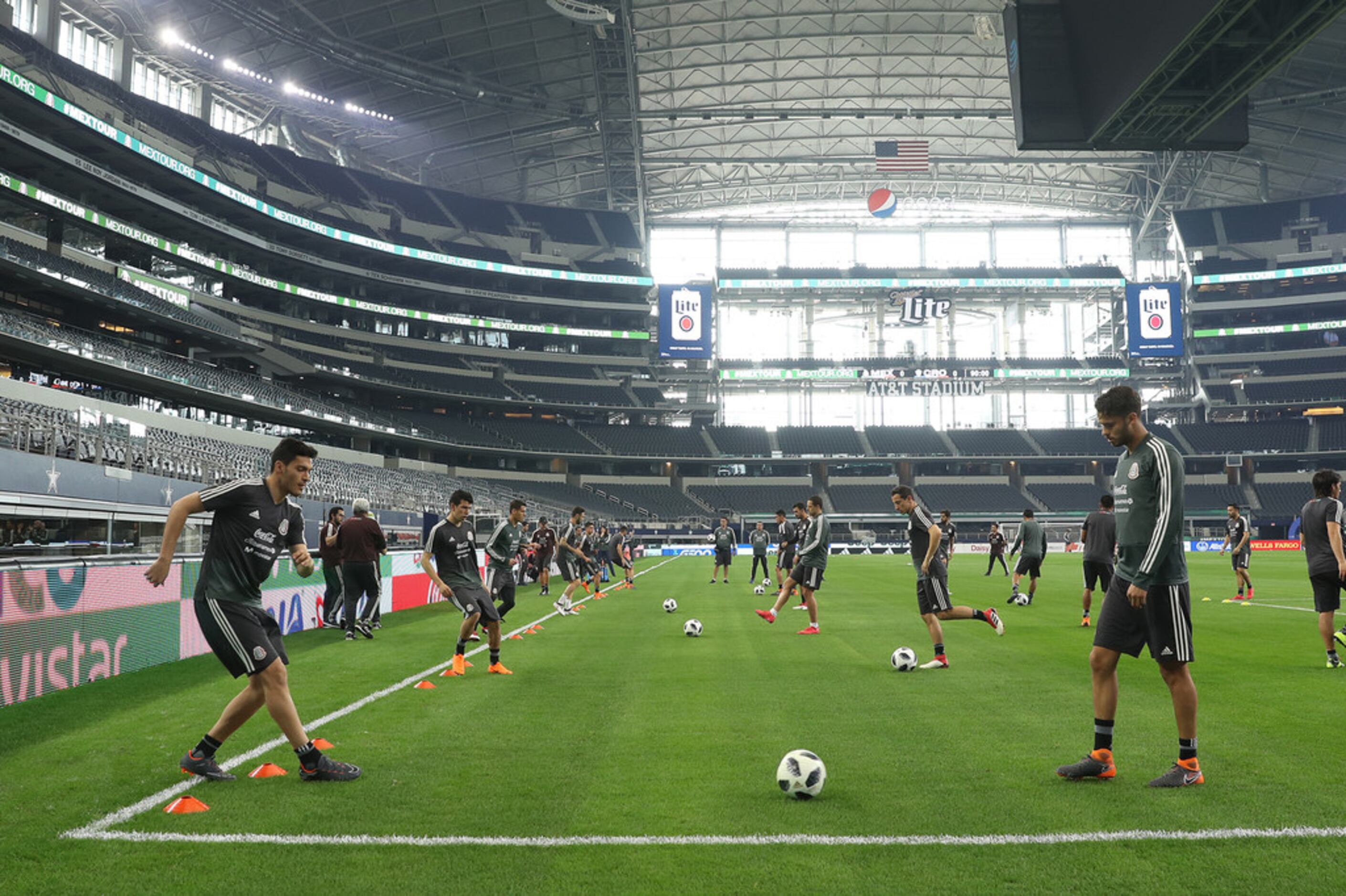 NRG stadium in Houston and Q2 stadium in Austin sold out for Gold Cup semis  - Inside World Football