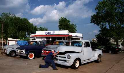 Riegel Gulf Service in Deep Ellum, which closed in 2002, has reopened as Thunderbird Station...