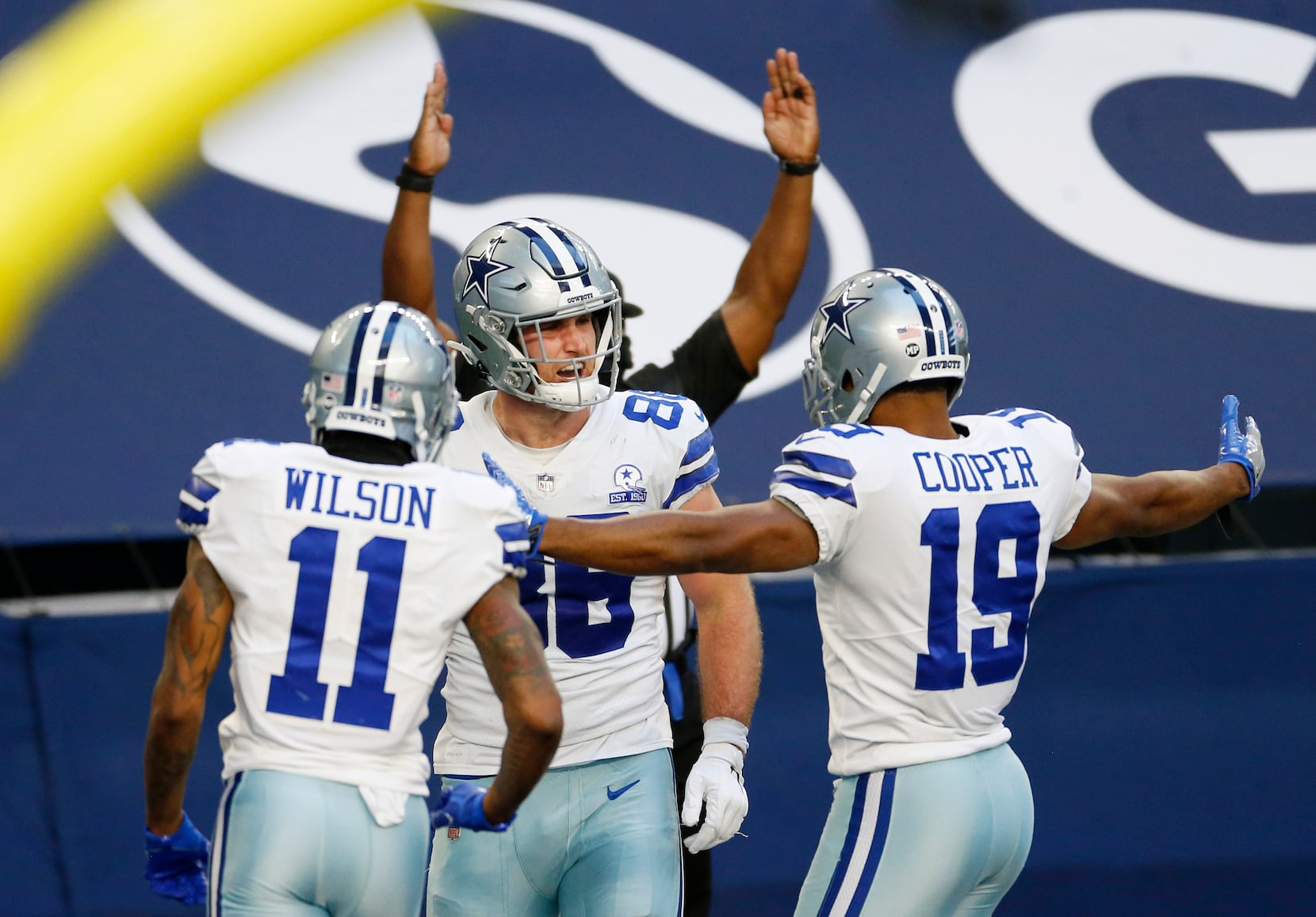 Expert predictions for Cowboys-Eagles: How will Dallas respond to