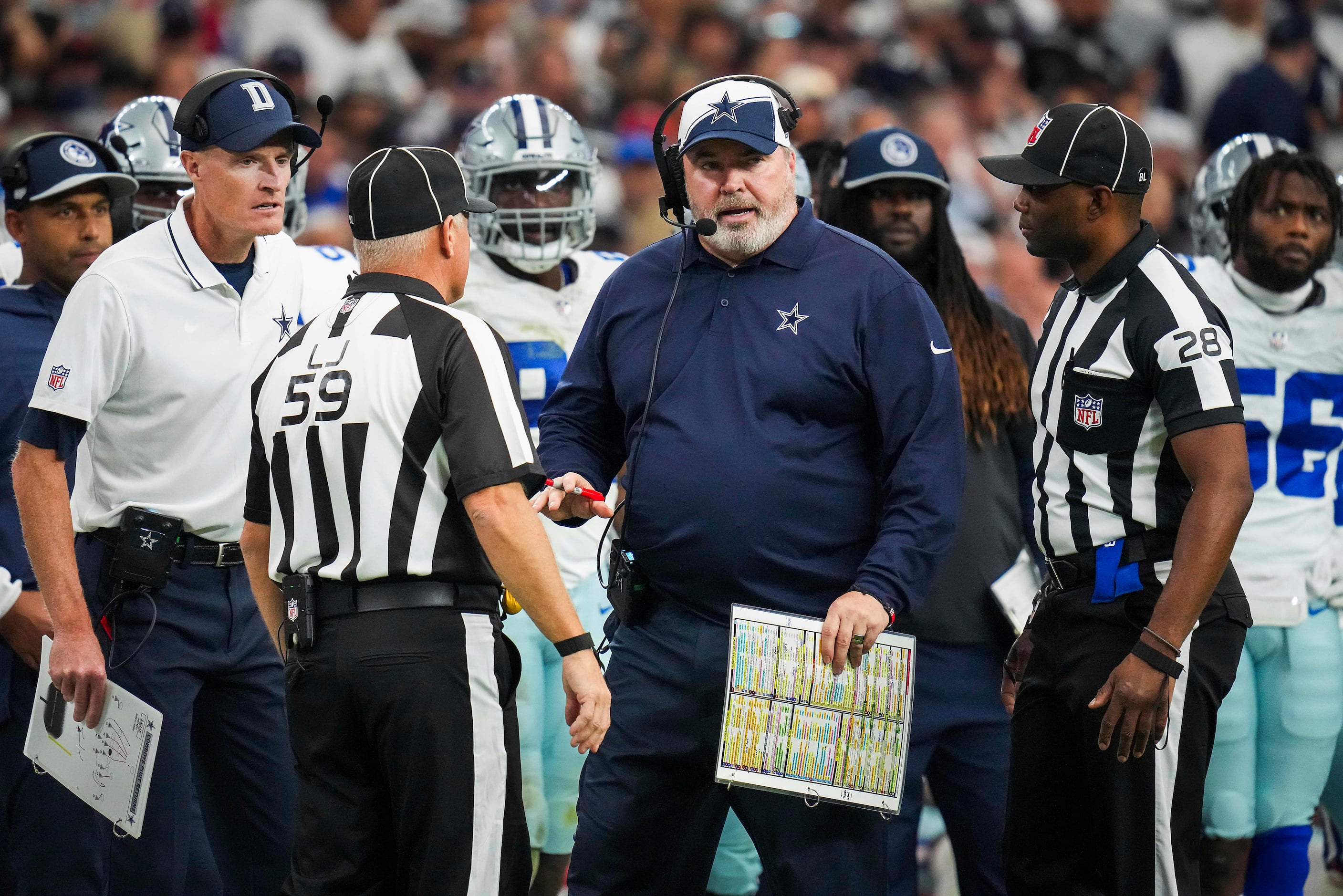 Referee Shawn Smith during the game between the Dallas Cowboys and