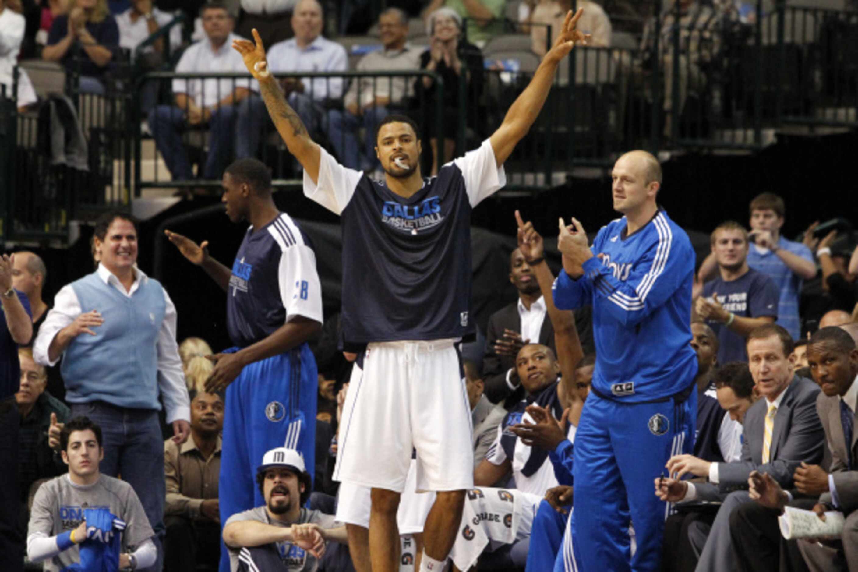 Oct. 27: Mavs open the regular season with a 101-86 home victory over Charlotte.