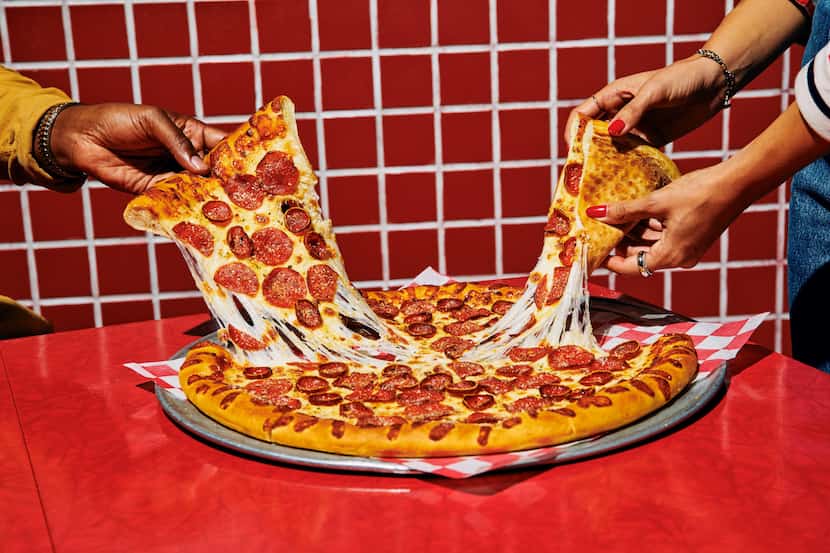 Pizza lovers can party like it's 1999 once the 1999-era Big New Yorker from Pizza Hut...