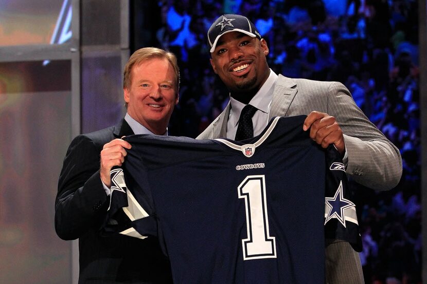 NEW YORK, NY - APRIL 28:  NFL Commissioner Roger Goodell (L) poses for a photo with Tyron...