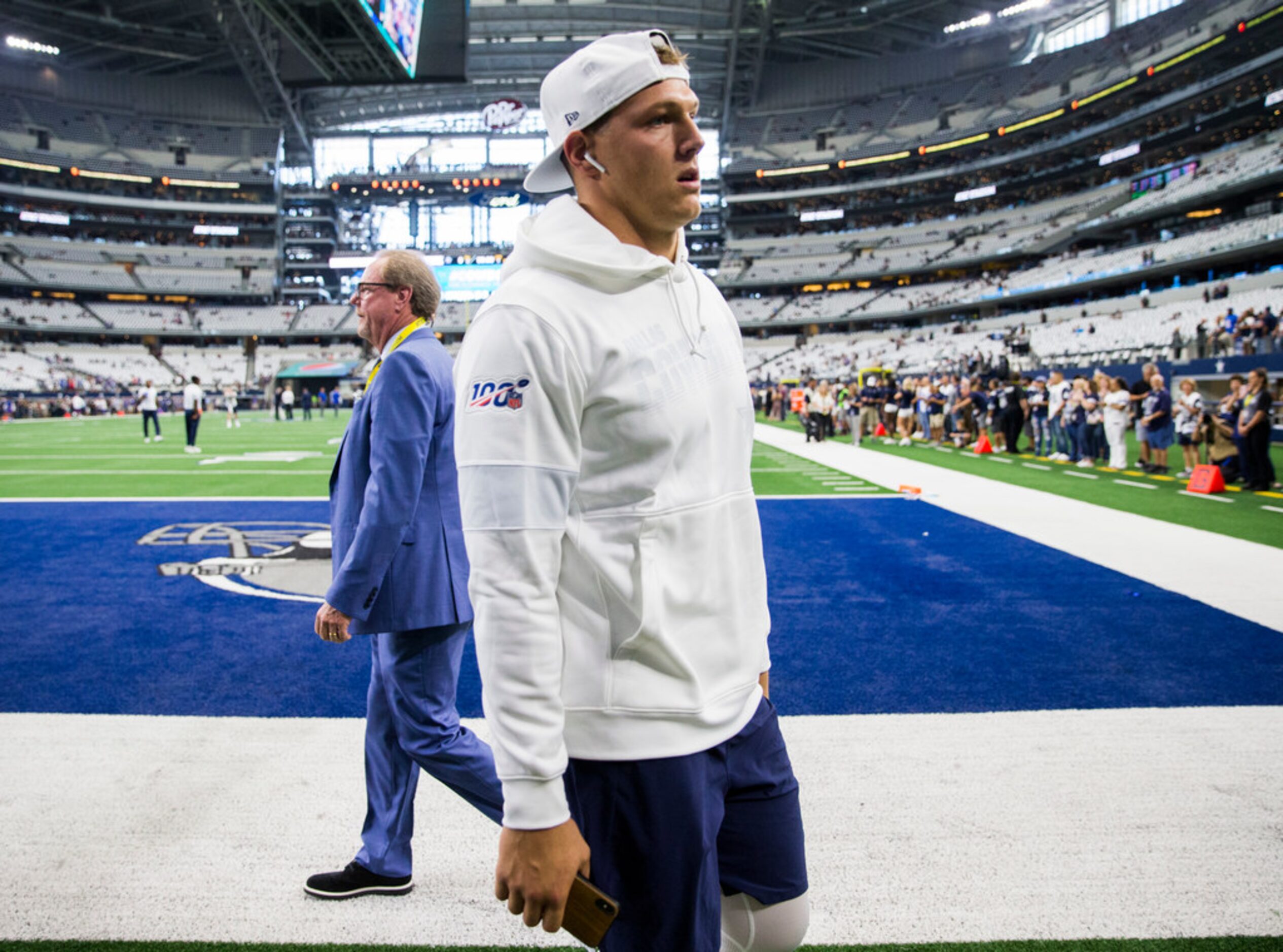 Dallas Cowboys outside linebacker Leighton Vander Esch (55) walks off the field after...