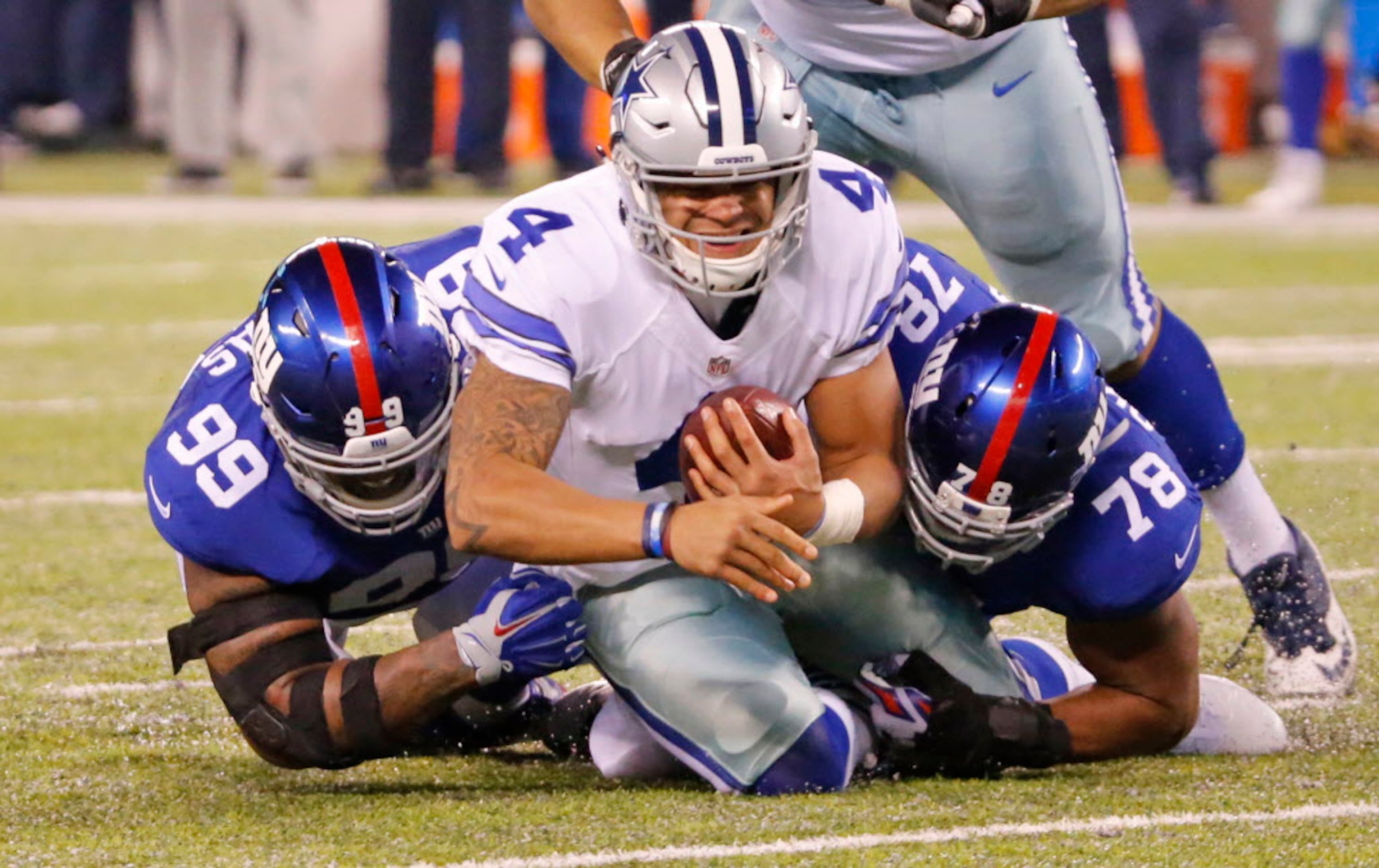 In Search of the New York Giants' Pass Rush - Sports Illustrated