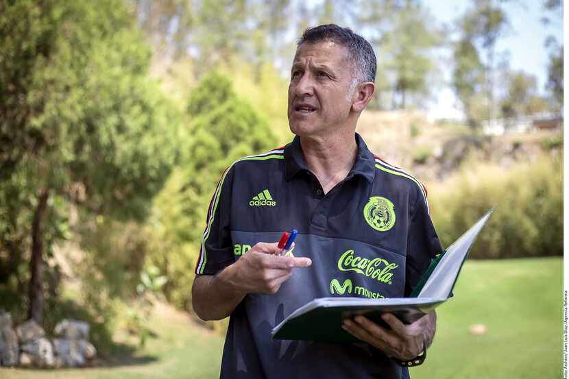 Juan Carlos Osorio seguirá al frente de la selección mexicana. Foto AGENCIA REFORMA
