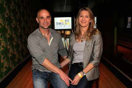 Las leyendas del tenis, el estadounidense Andre Agassi y la alemana Steffi Graf, han logrado...