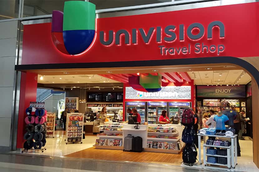 La tienda de viajes de Univision en el Aeropuerto Internacional DFW (CORTESÍA)
