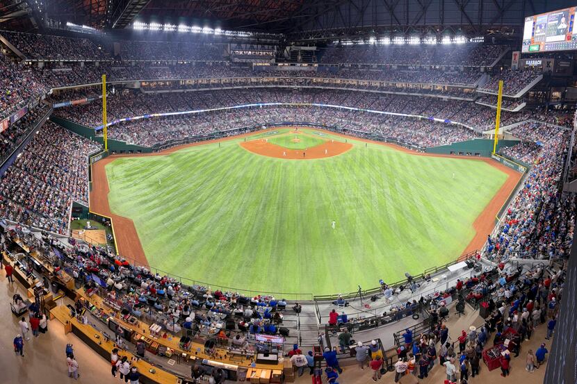 Minute Maid Park roof will be closed while Houston Astros play Game 1 of  ALCS