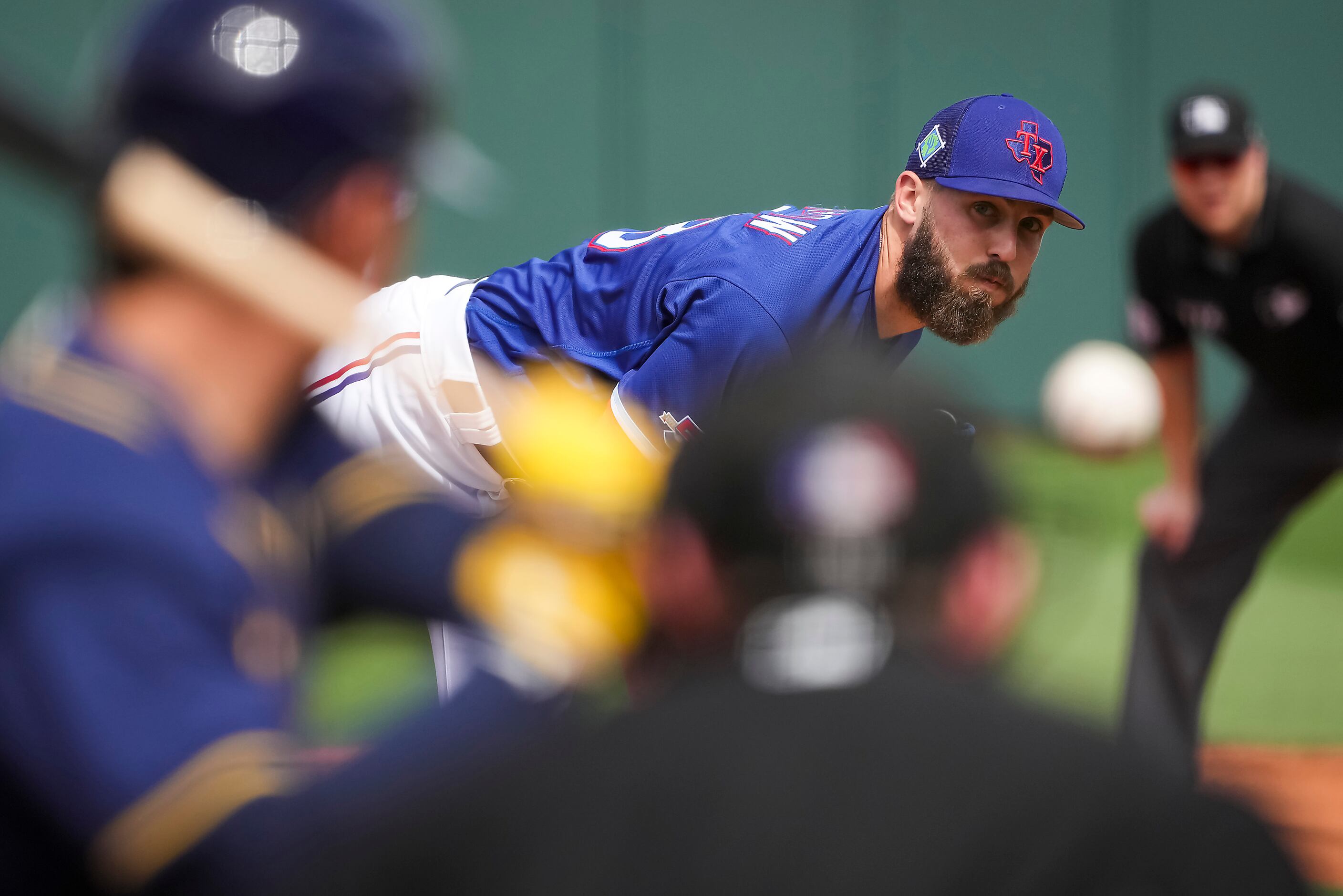 Five thoughts: Benches clear, bullpen collapses as Rangers blow Game 5 in  loss to Astros