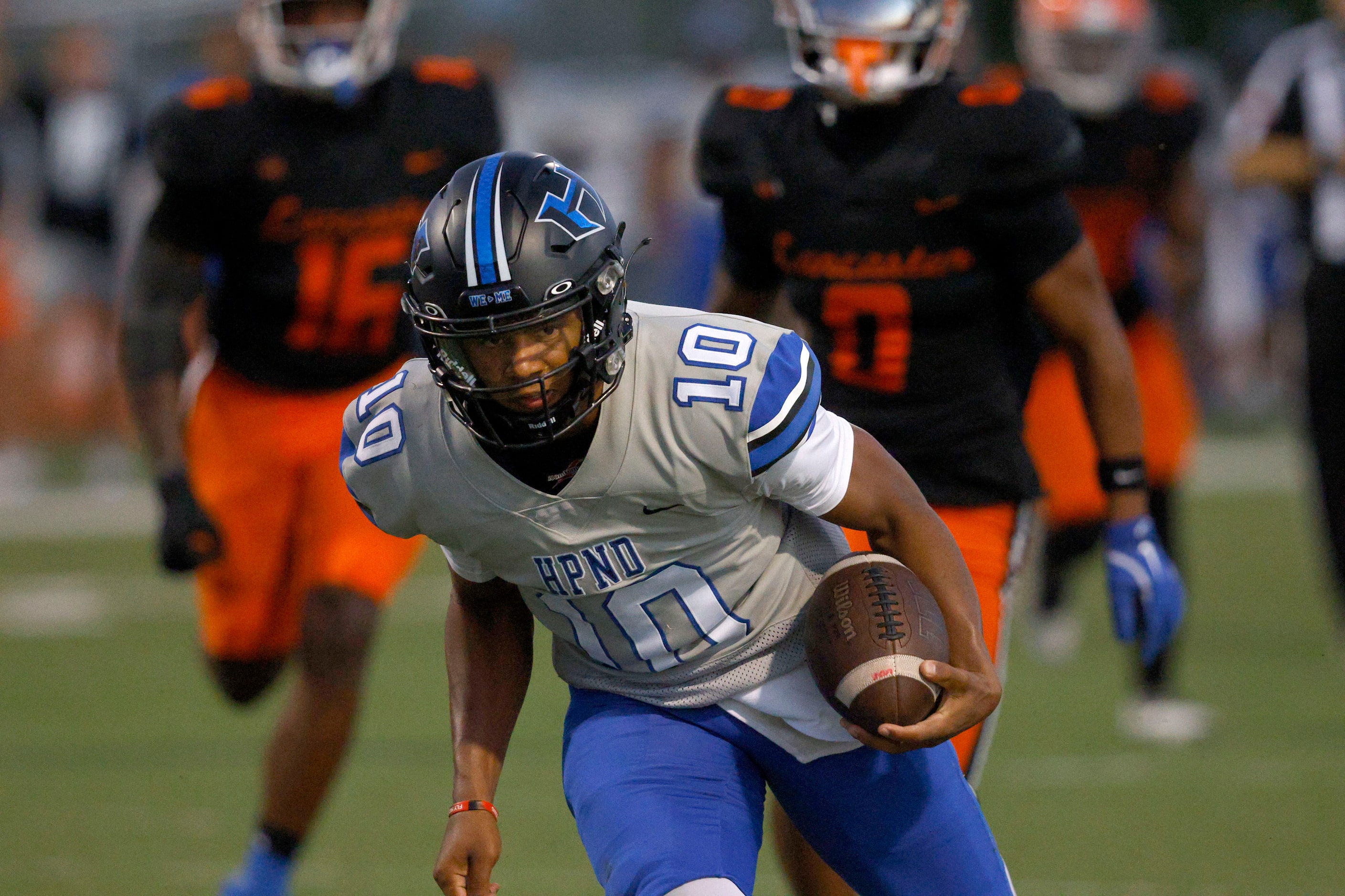 Hebron’s Patrick Crayton Jr. (10) runs into the end zone for a touchdown against Lancaster...