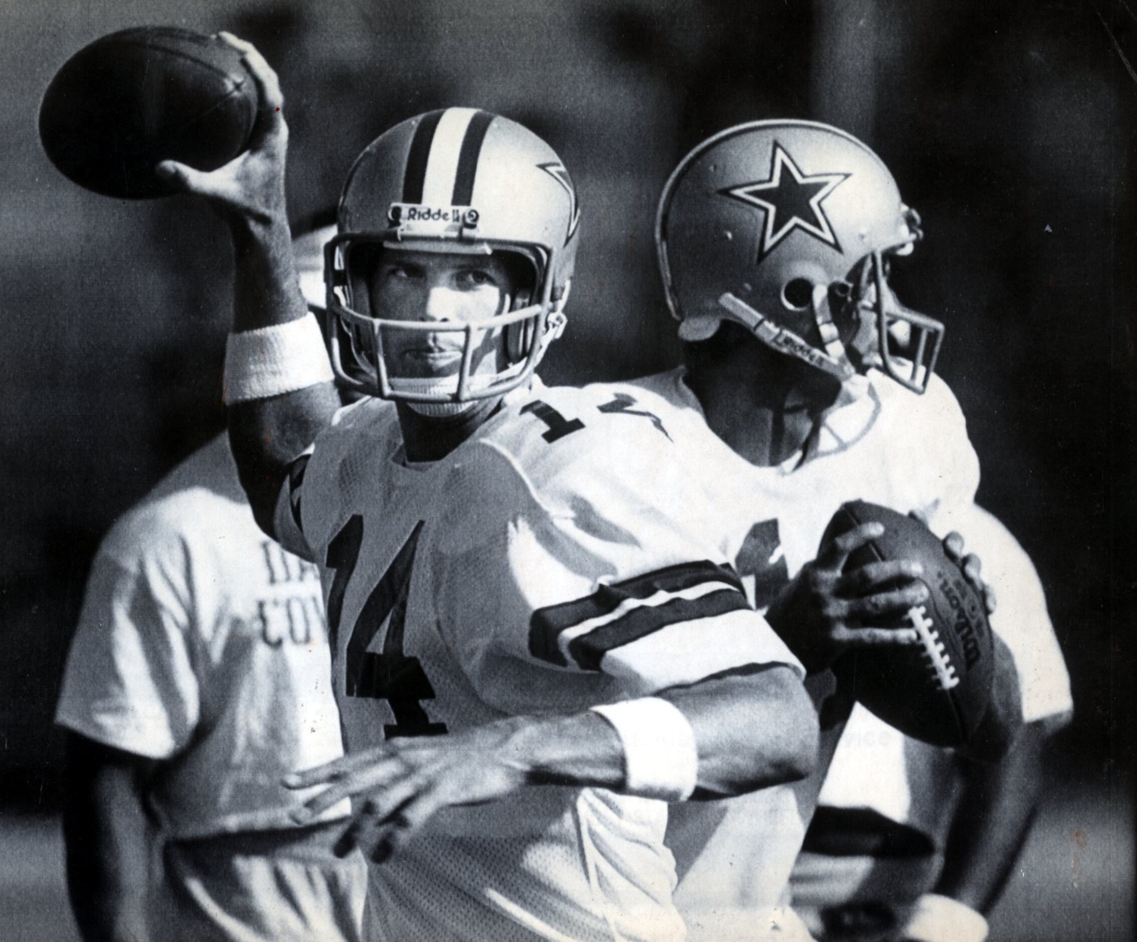 Cowboys QB Tony Romo: Buried backup to star, SI Vault - Sports Illustrated  Vault