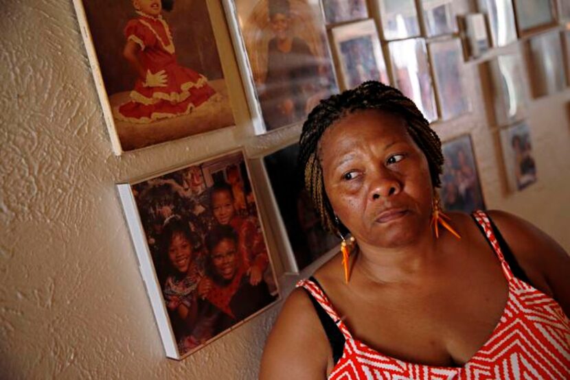 
Elnora Lacy’s bathroom walls were covered in mold for months. Then her bathtub and toilet...