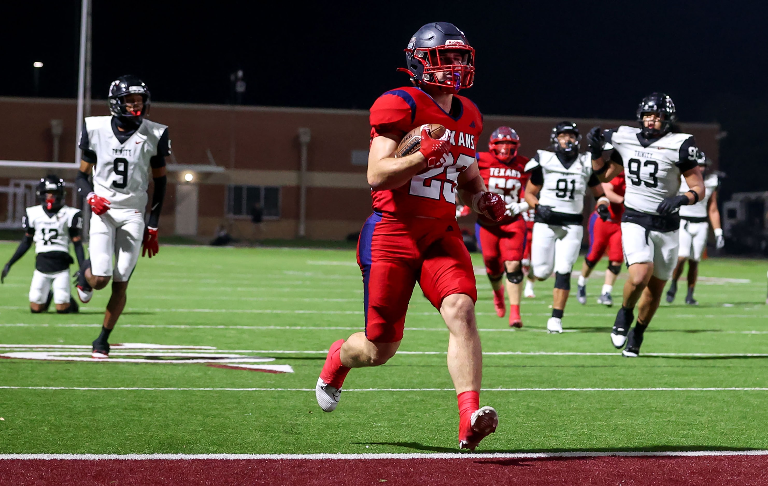 Justin Northwest wide receiver Mason Fritz (25) goes 29 yards for a touchdown reception...