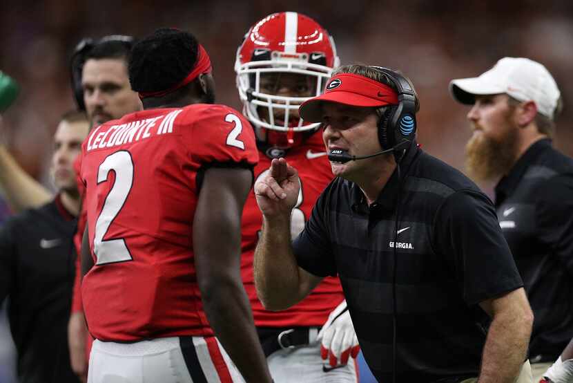 NEW ORLEANS, LOUISIANA - JANUARY 01:  Kirby Smart, head coach of the Georgia Bulldogs talks...