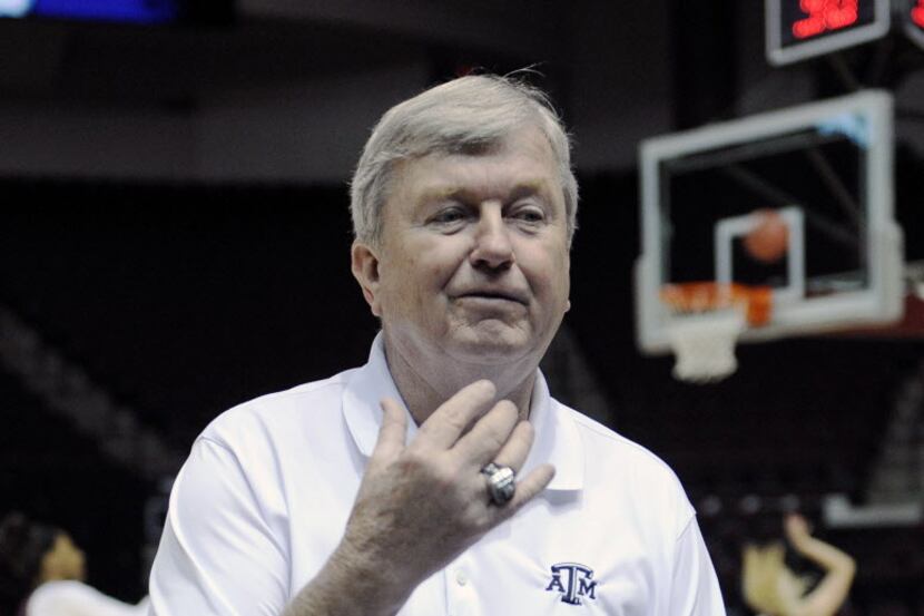 Texas A&M coach Gary Blair talks with an assistant coach during practice for a first-round...