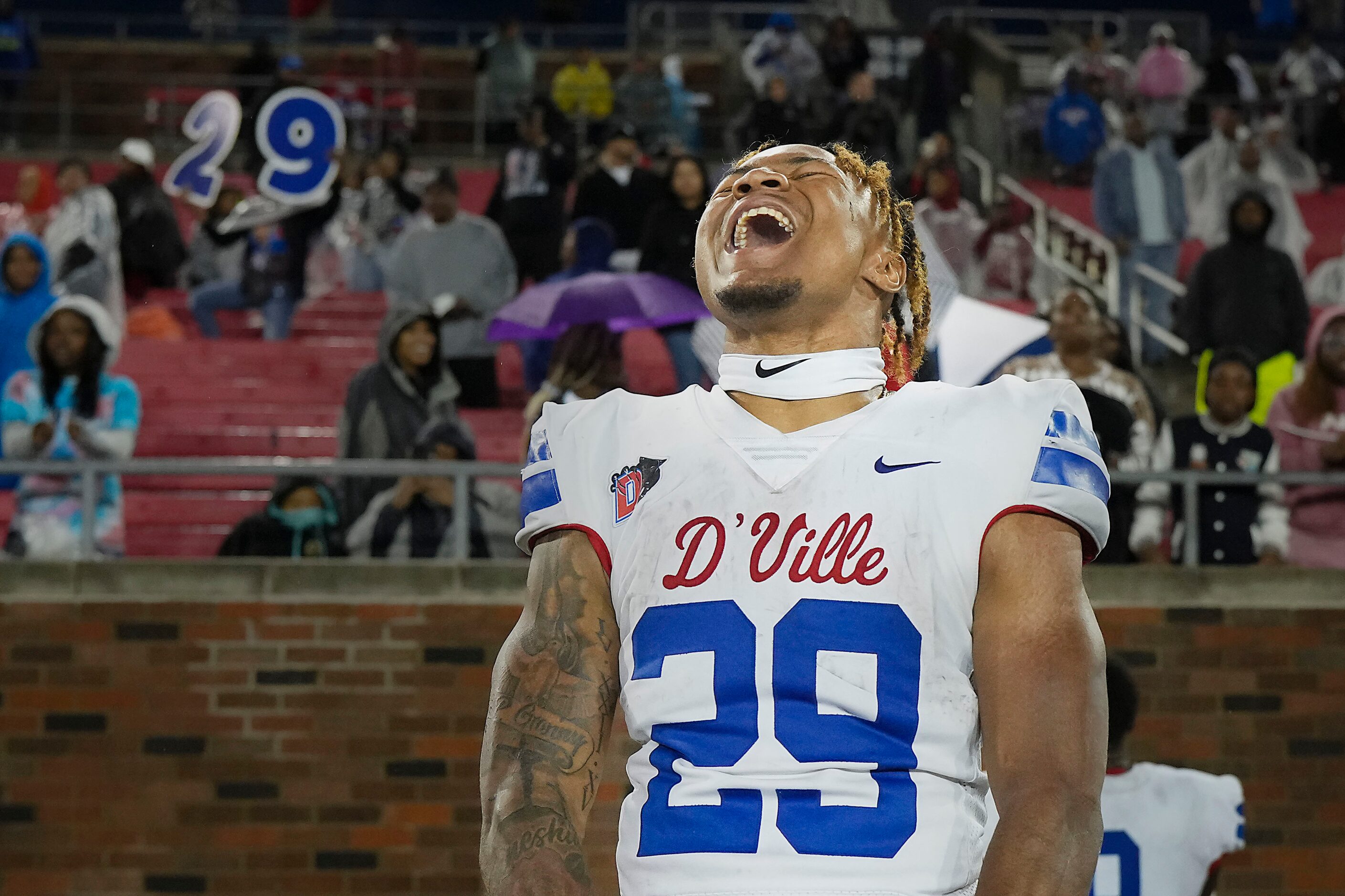 Duncanville running back Caden Durham (29) celebrates on the sidelines during the second...