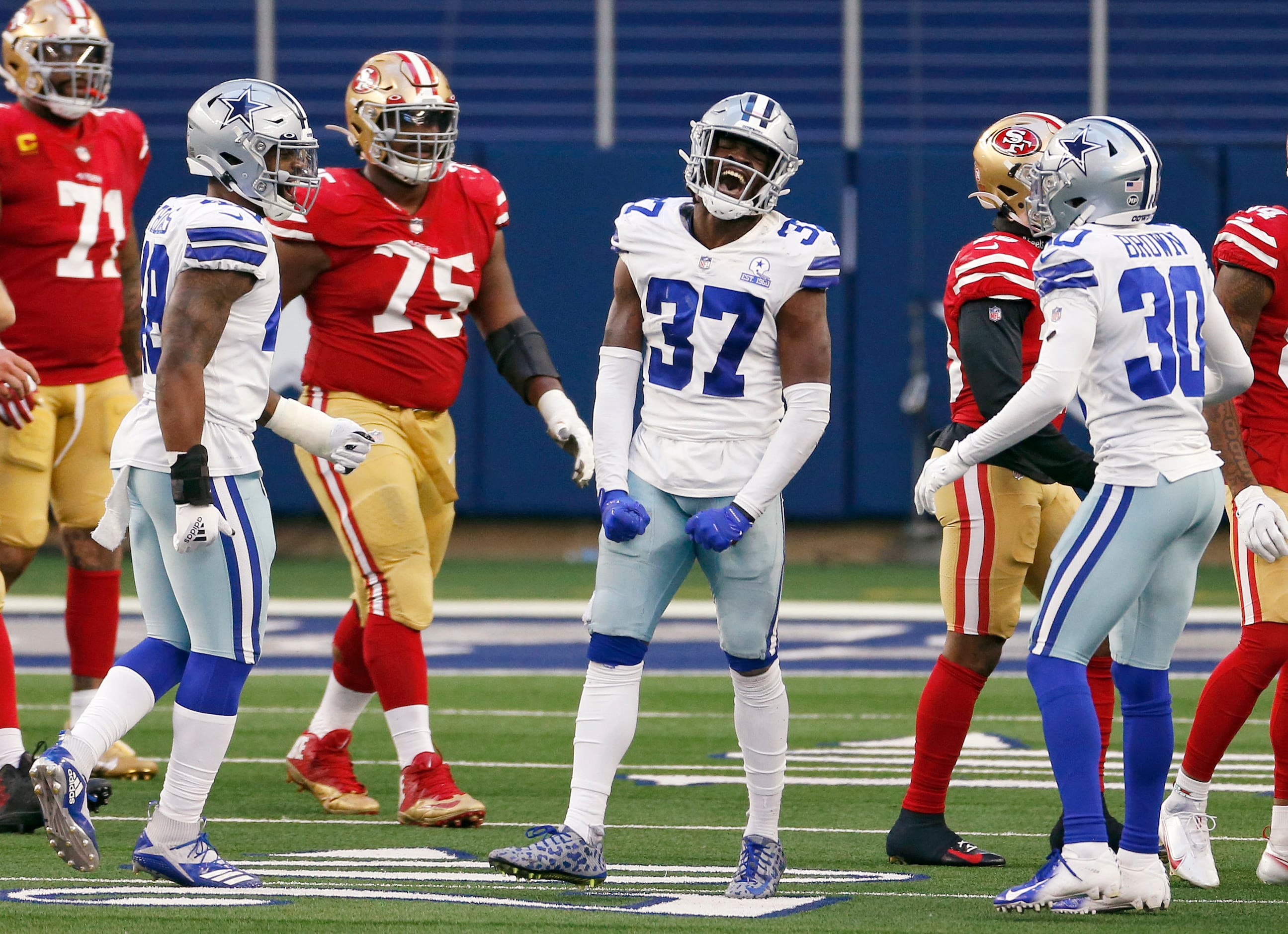 Film room: 3 Cowboys players to watch for the future during showdown vs.  Eagles