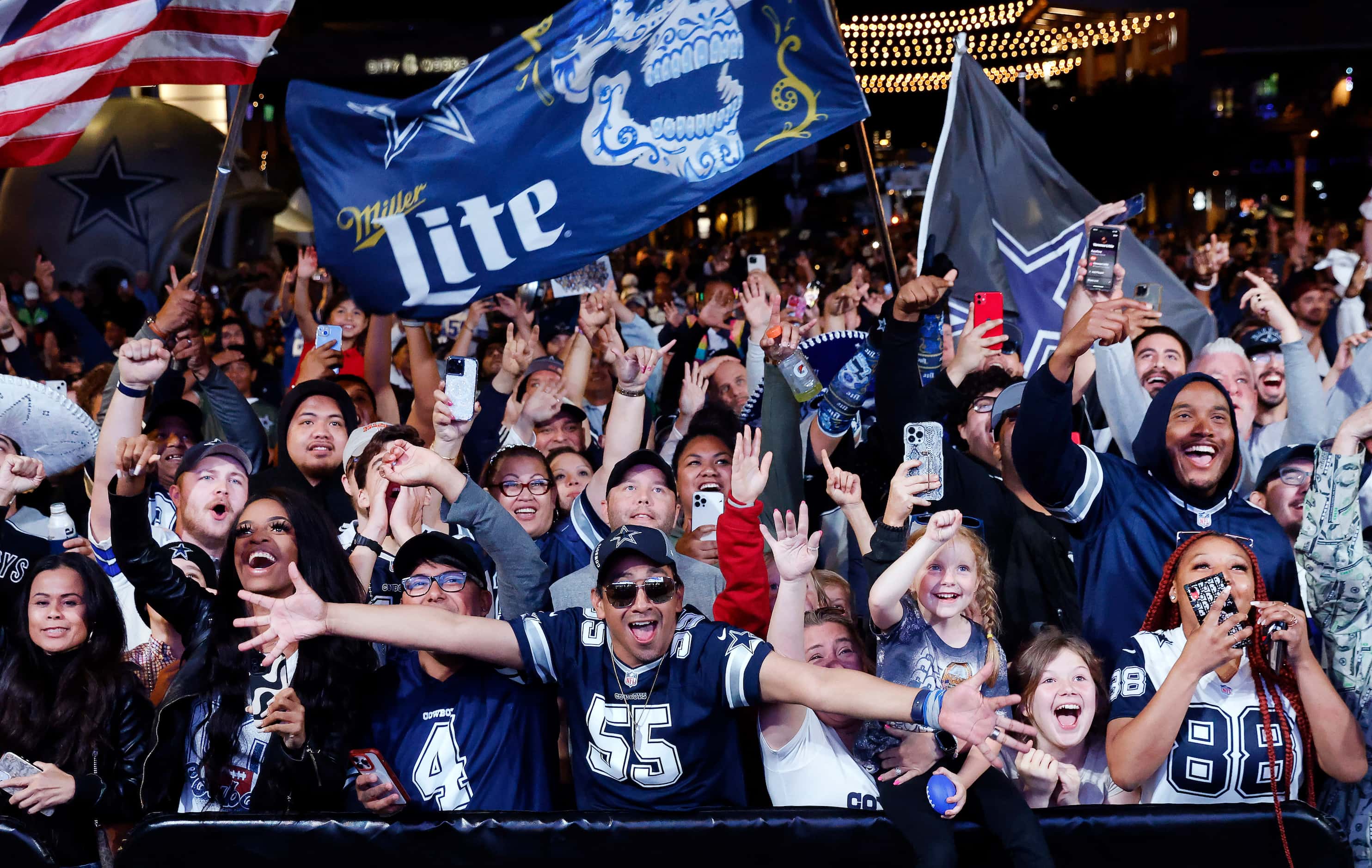 Dallas Cowboys fans get fired up as the team is on the clock with the 26th pick in the NFL...