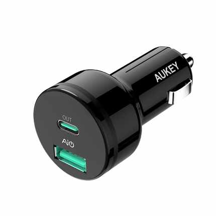 Aukey CC-Y7 car charger with USB-PD