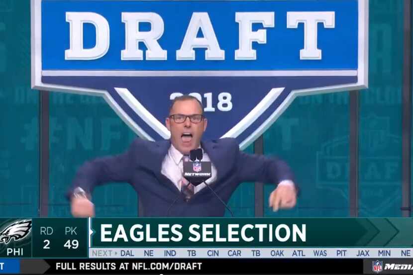David Akers announcing the Philadelphia Eagles' second-round pick at the 2018 NFL draft.