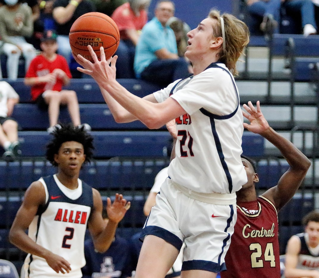 in the second half as Allen High School hosted Keller Central High School during the 2021...