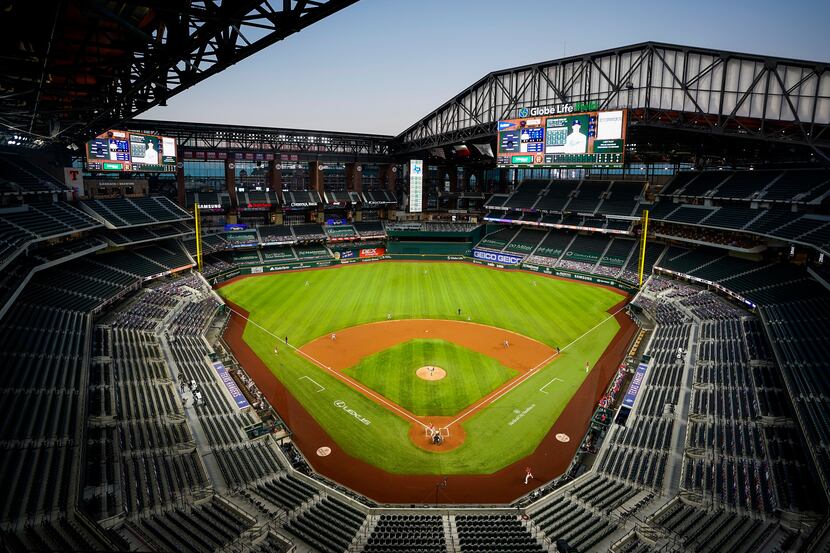 The Best Baseball Stadiums For Food (For Those Who Consider Eating