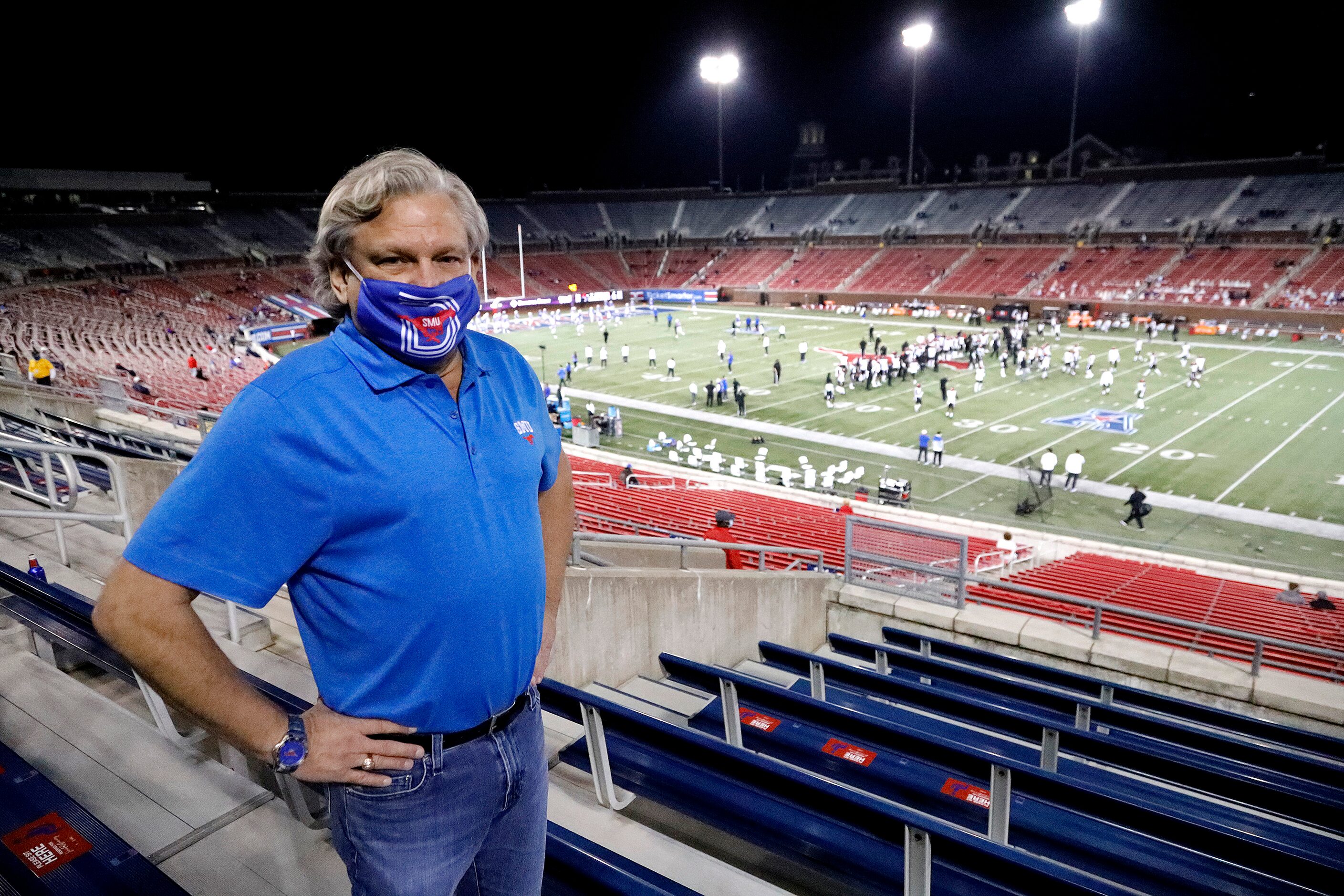 SMU super fan, Paul Layne, during warm ups as SMU hosted Cincinnati University in an AAC...