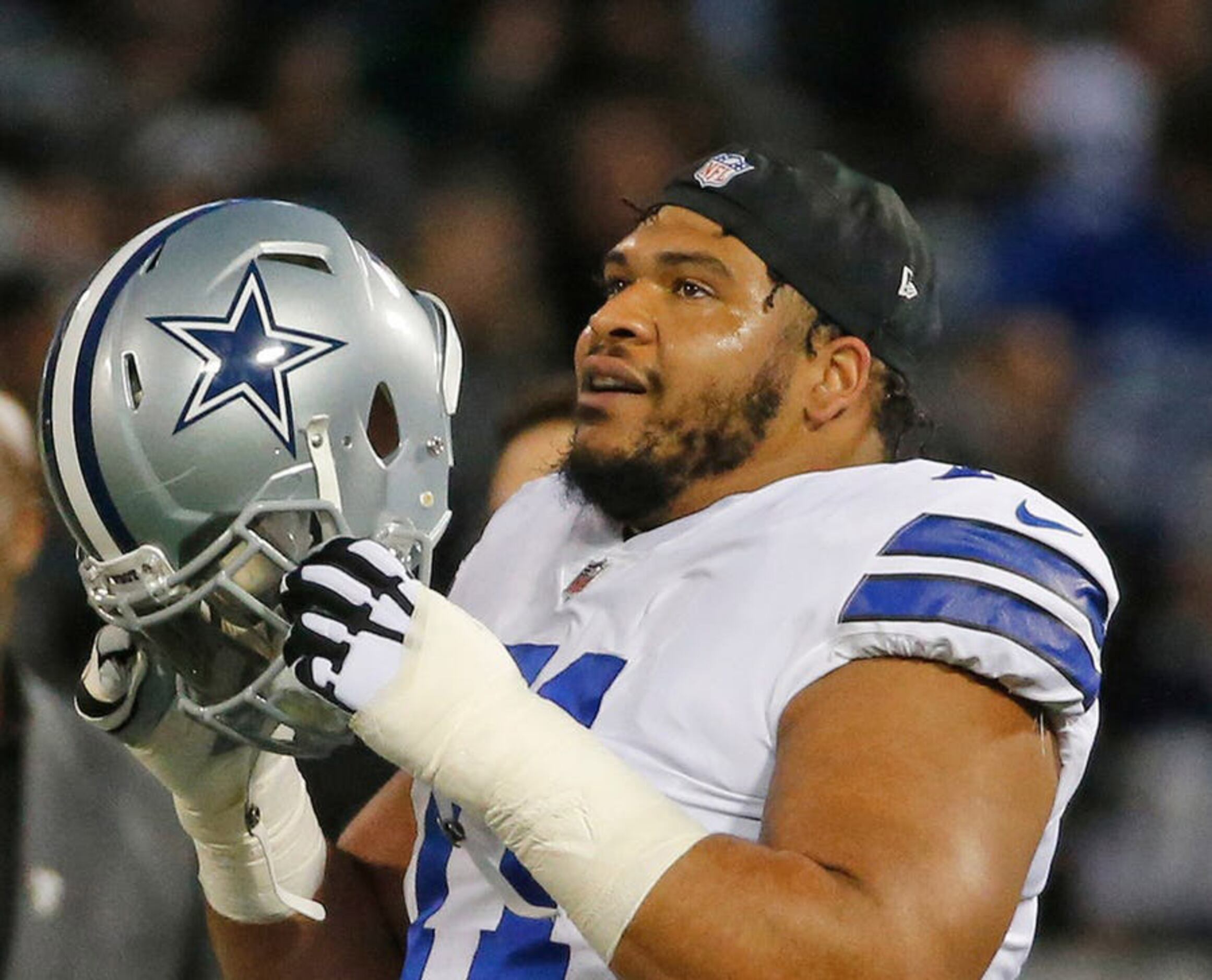 PFF on Twitter: New Cowboys Right Tackle La'el Collins will go up