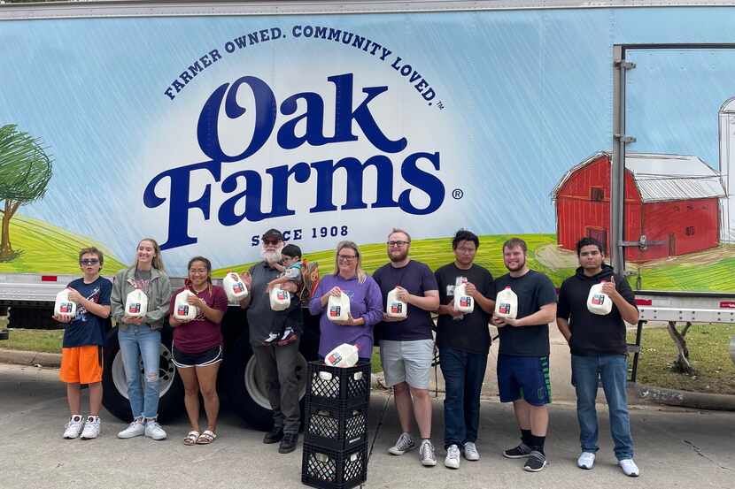 The Stotler family of Kennedale will get free milk for one year, thanks to Oak Farms Dairy...