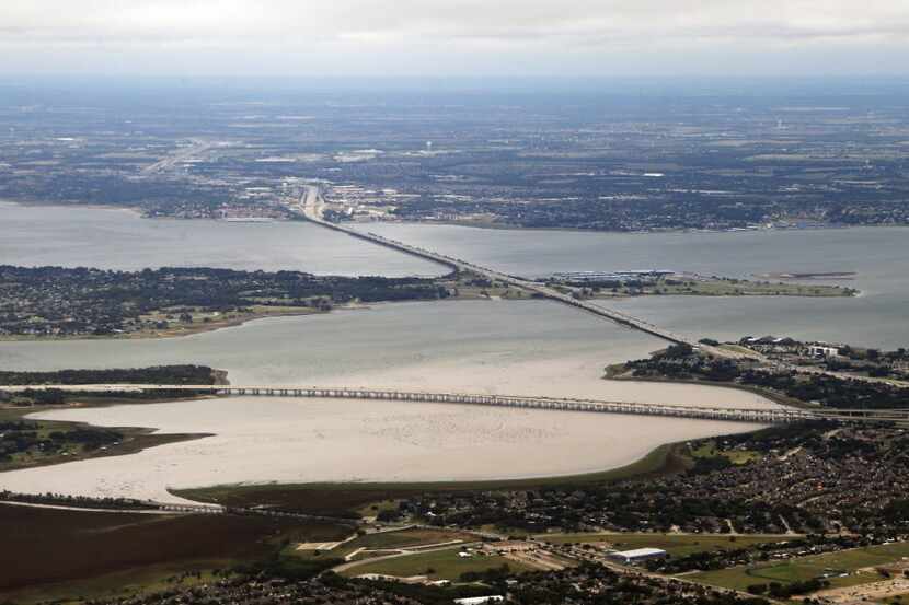 Lake Ray Hubbard looking eastbound towards Rockwall from a flight to Dallas Love Field