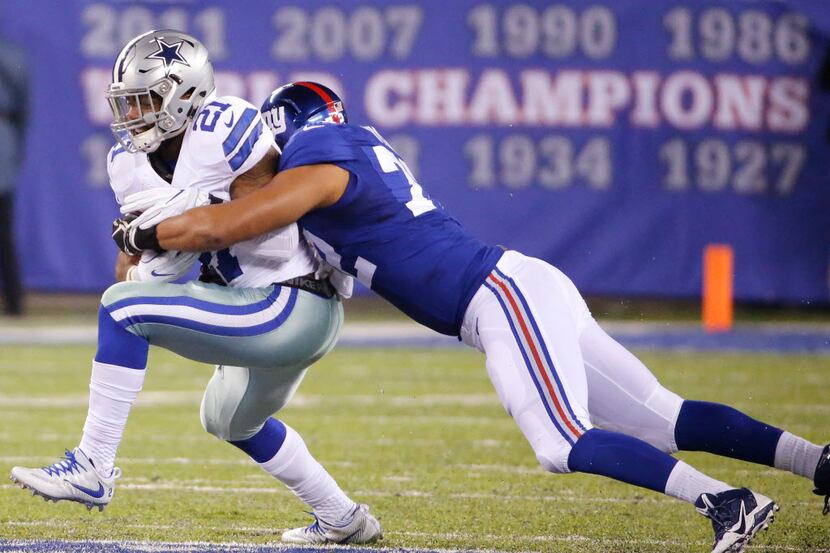 Dallas Cowboys running back Ezekiel Elliott (21) is pictured during the Dallas Cowboys vs....